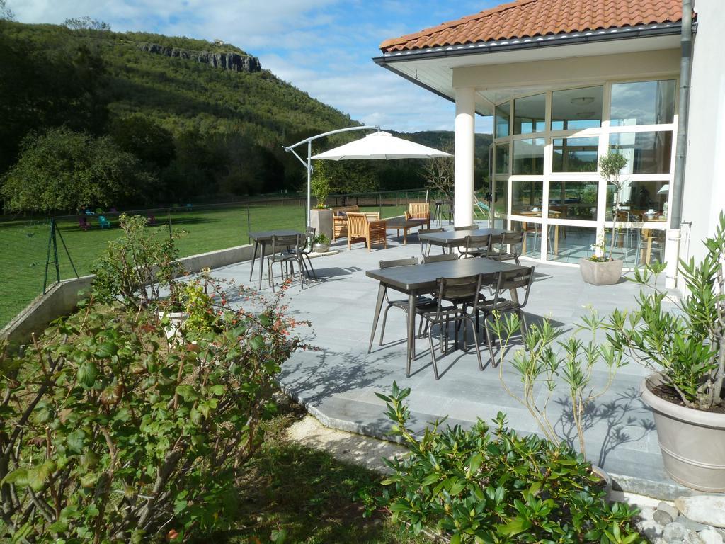 Hotel La Colombiere Cantal Massiac Eksteriør billede